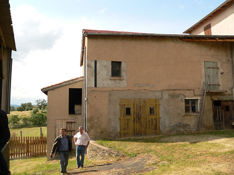 Maison pierres pisé architecte